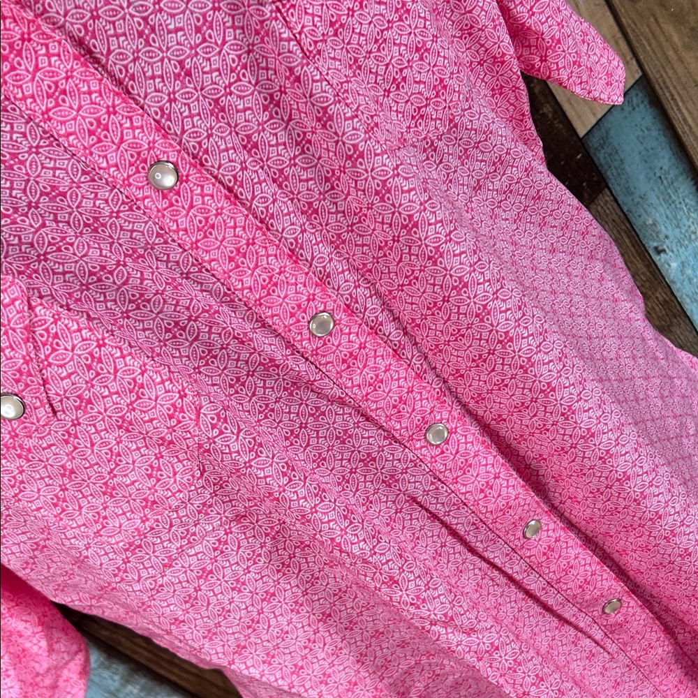 Wrangler Pink Patterned snap button Short Sleeve … - image 8